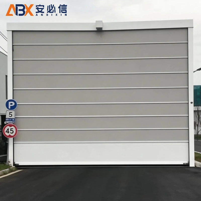 吕梁市快速堆积门